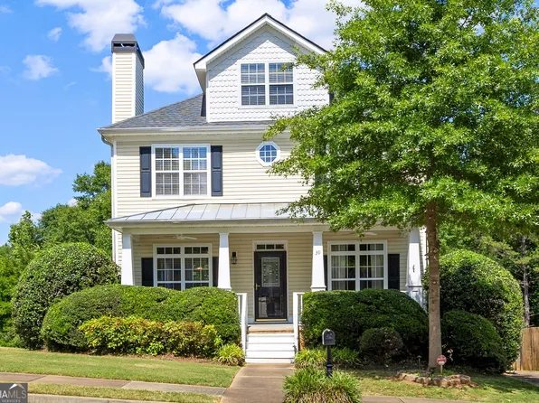 39 The Cres, Newnan, GA 30263