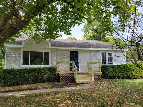 5336 Farley St, Shawnee, KS 66203