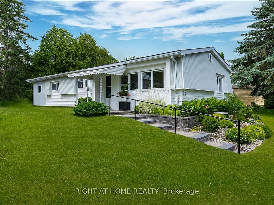 1st image of 15 Flora Dr