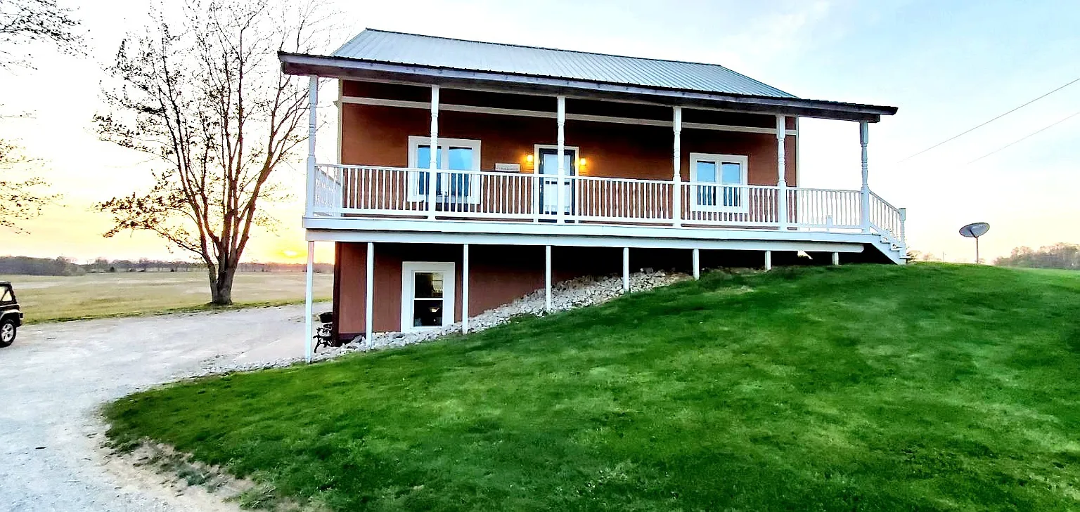 7096 N County Road 490 W photo 1