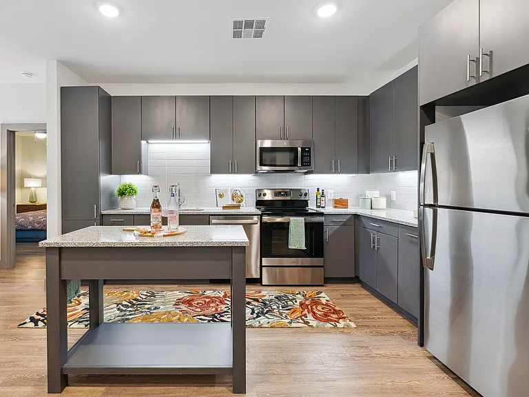 Broadvue Apartments