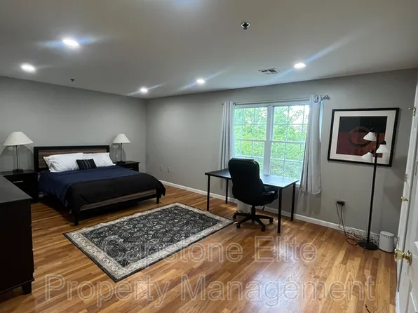 117 Hudson St, Newark, NJ