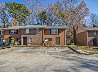 4526 Golf Vista Cir, Decatur, GA 30035