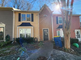 1027 Kennesborough Rd NW, Kennesaw, GA 30144