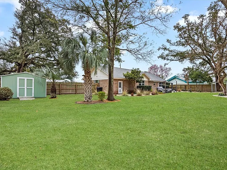 4095 Gaugin St — Photo 19