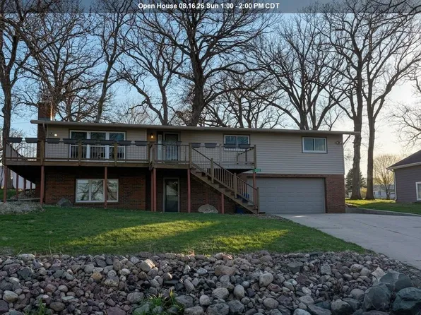 16397 255th Ave, Spirit Lake, IA 51360