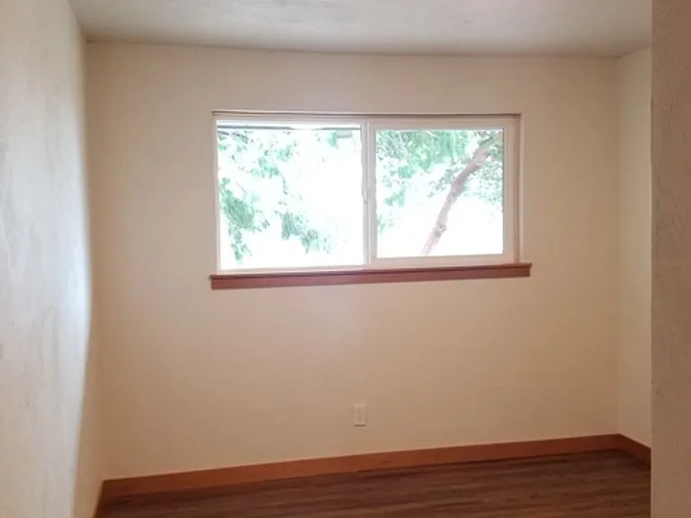 1125 Fairmount Ave — Photo 26