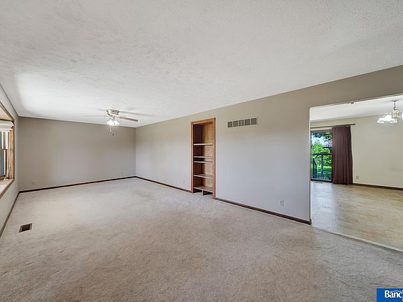 5th image of 8400 W Pioneers Blvd