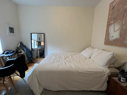 Rented by ABODE NYC LLC | media 10