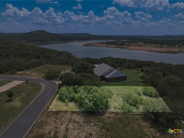 2150 Pirtle Dr, Salado, TX 76571