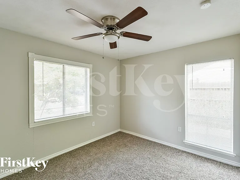 11822 El Sendero St — Photo 12