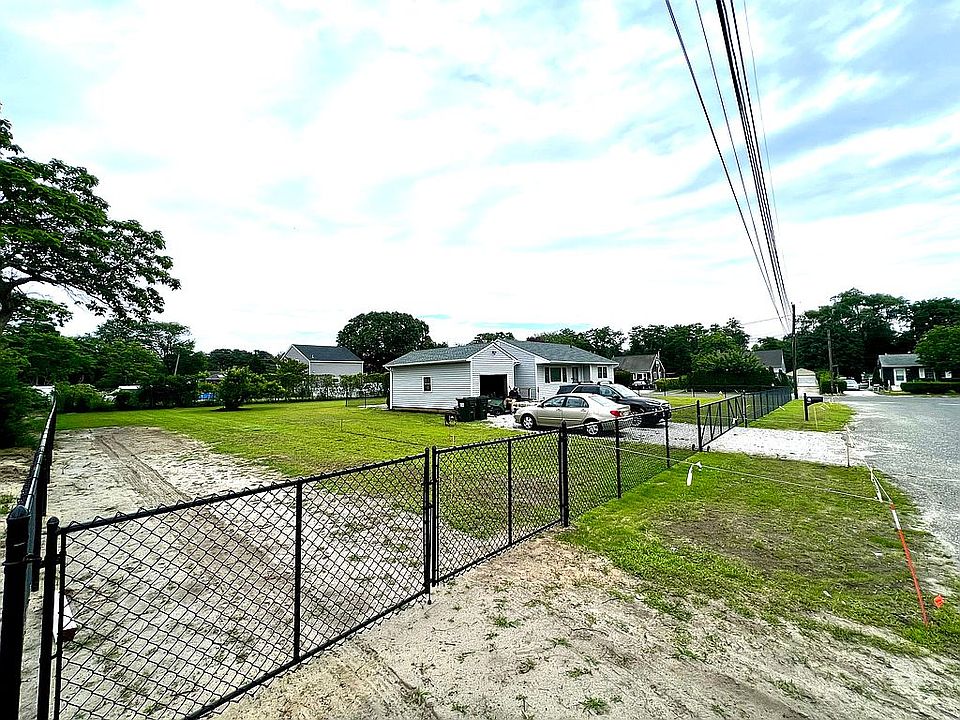 2nd image of 6 Goodridge Ave