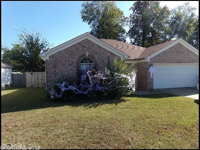 2nd image of 600 SE 1st St