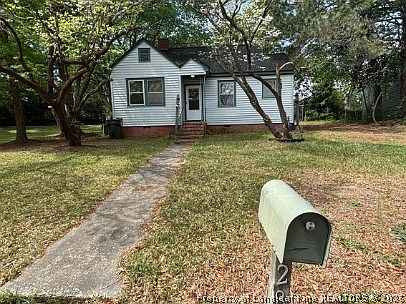 2nd image of 282 Windsor Dr