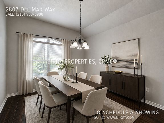 3rd image of 2807 Del Mar Way