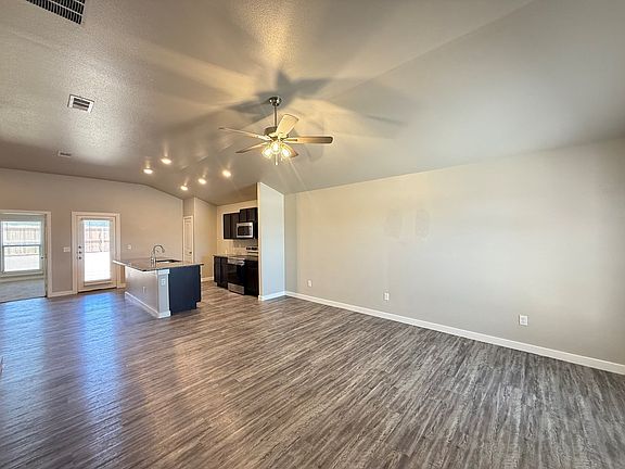 2nd image of 2911 Stagecoach Ct