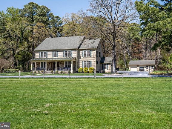 3rd image of 7909 Church Neck Rd