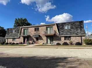 809 3rd St Unit 7, Reinbeck, IA