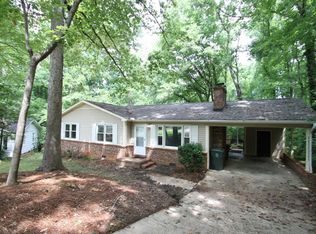 823 Gayle Cir, Cary, NC 27513