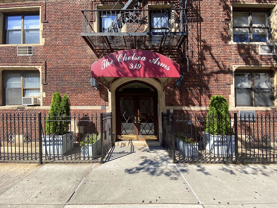 319 West 18th Street #5H