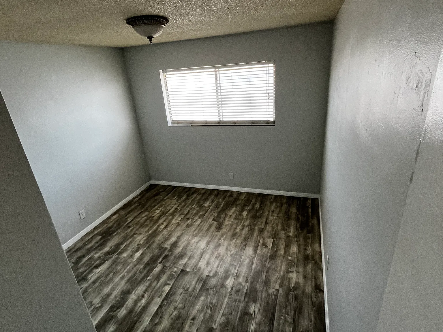 783 Karesh Ave — Photo 3
