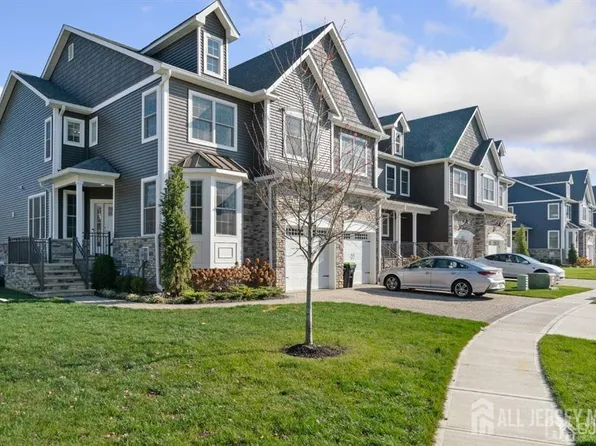1 Audrey St, Old Bridge, NJ 08857