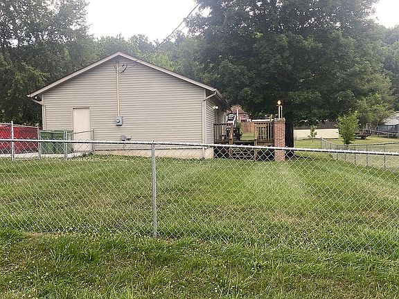 2nd image of 6413 Cedarchase Blvd
