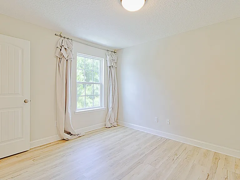 1211 Cypress Fall Cir — Photo 49