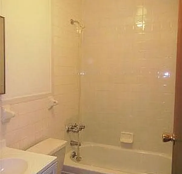 328 W 45th St #3F — Photo 4
