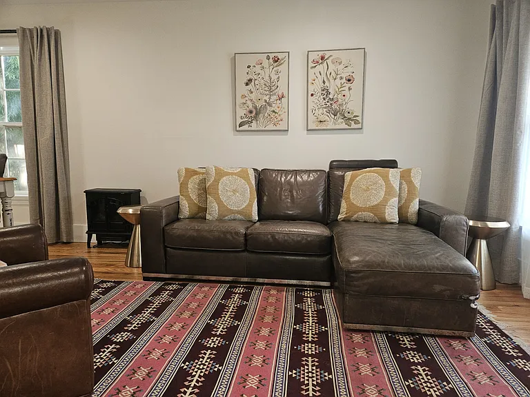 138 Clingman Ave — Photo 5