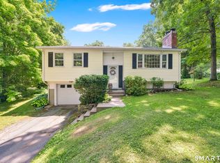 27 Clearview Dr, Stafford Springs, CT 06076
