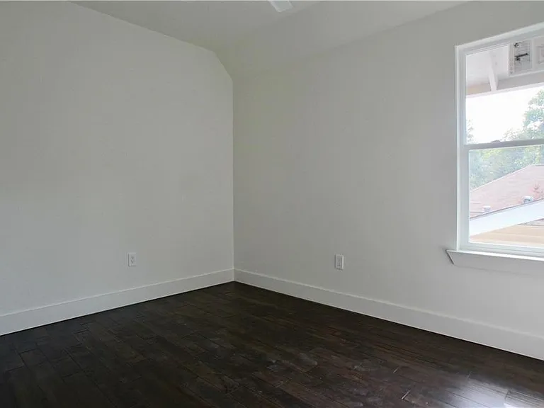 705 Harris Ave #1 — Photo 20