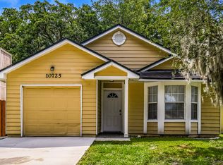 10725 Meadowlea Dr, Jacksonville, FL 32218