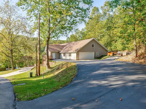 2571 Ridgeview Dr, High Ridge, MO 63049