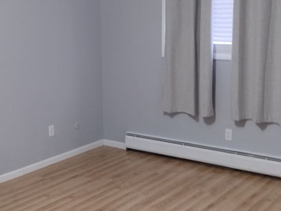 3rd image of 106 E Schoolhouse Rd APT 5