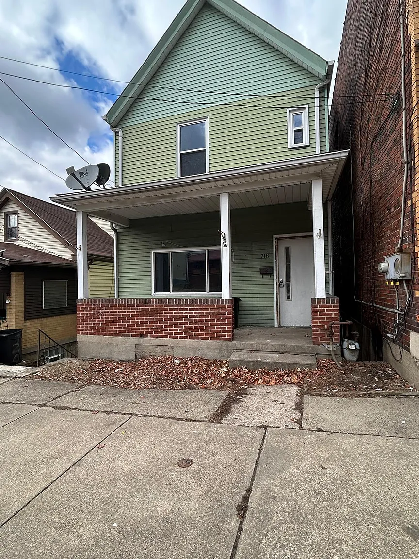 718 Delaware Ave photo 1