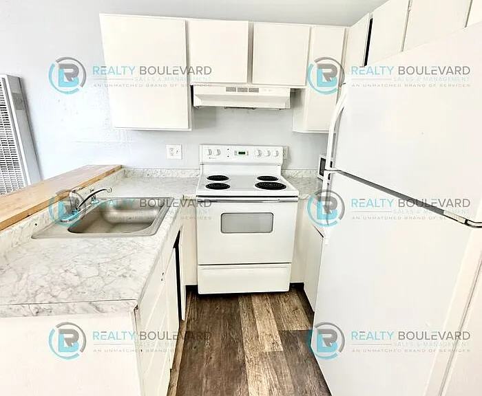 929 Willow St #5 — Photo 5
