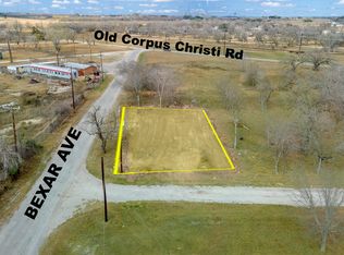 210 Bexar LOT W, Elmendorf, TX 78112