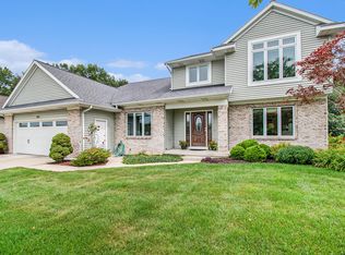 5926 Simon Dr SW, Wyoming, MI 49418