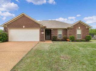 178 Little Brook Ln, Jackson, TN 38305