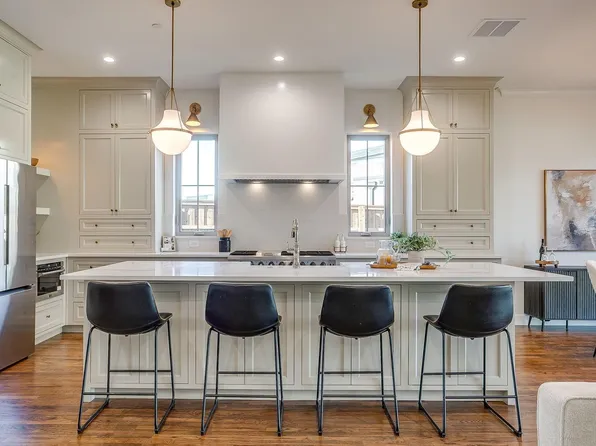 2947 Kosse Ct, Grapevine, TX 76051