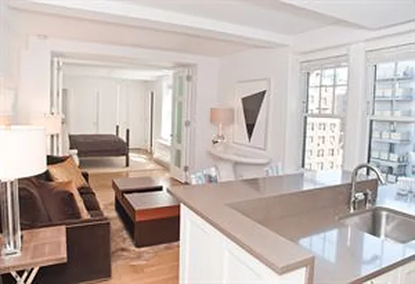 Rented by Douglas Elliman | media 33