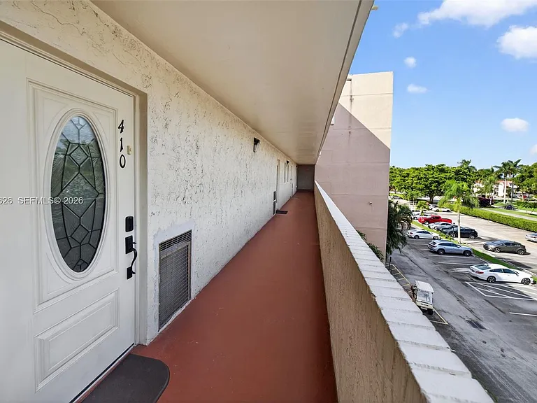 8900 Washington Blvd #410 — Photo 71