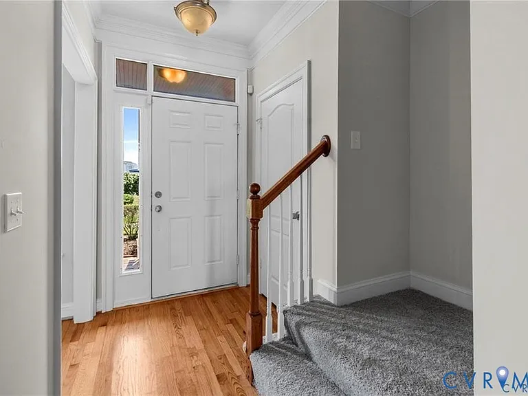 733 S Pine St — Photo 23