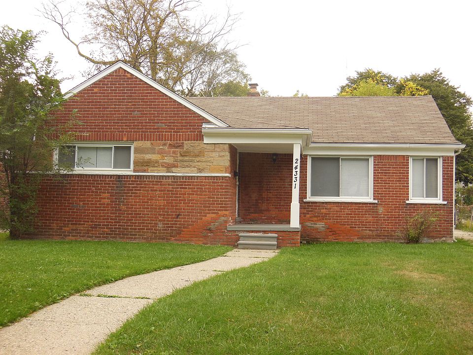 1st image of 24331 Cloverlawn St