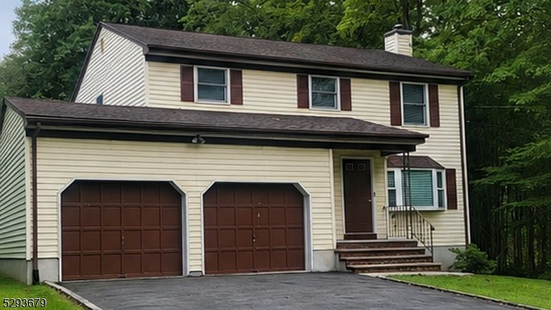 1st image of 4A Deerfield Rd
