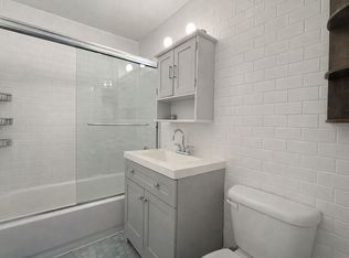 67-07 Fresh Meadow Ln #2, Fresh Meadows, NY 11365
