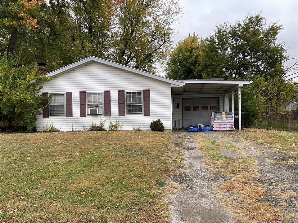 1st image of 229 Burdel Dr