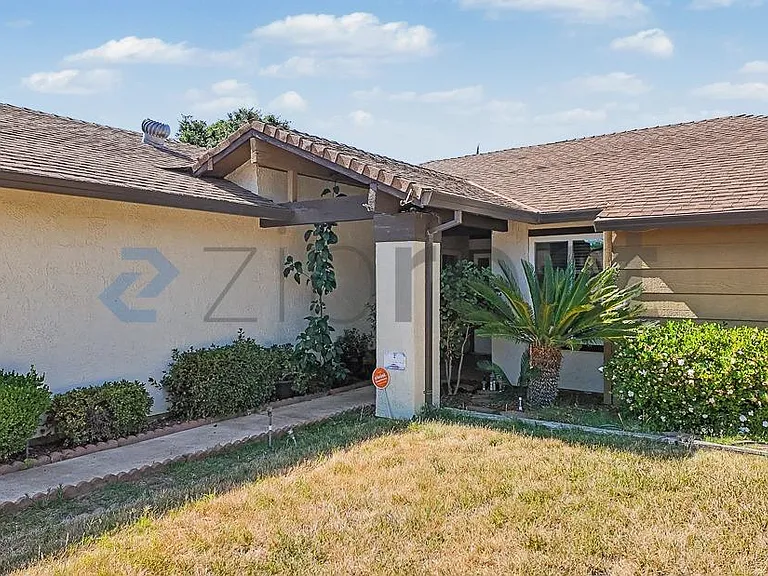 9517 Helio Dr #9517 — Photo 8