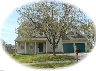 6215 Burbage Acres Dr, Suffolk, VA 23435
